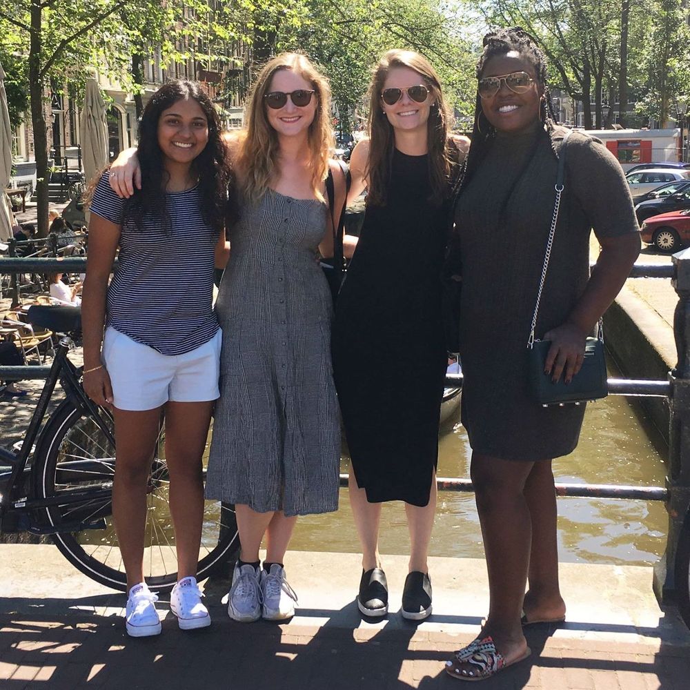 Meet your Posher, Francesca